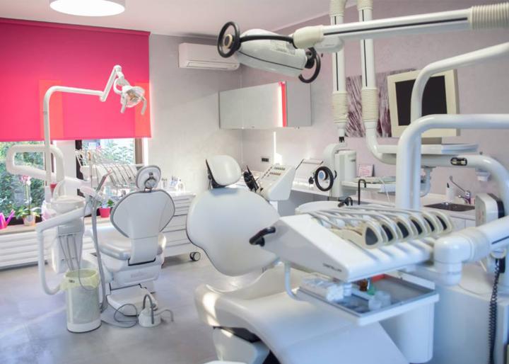 Policlinico odontoiatrico ed estetico Šiljeg 3