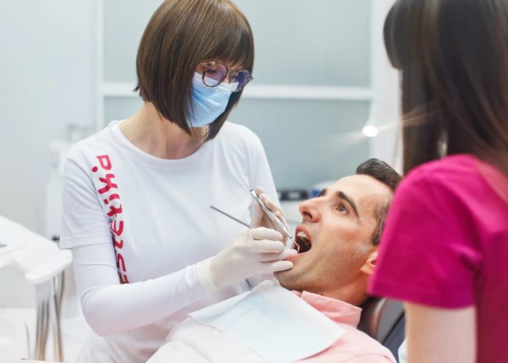 Policlinica dr.Zubović 11